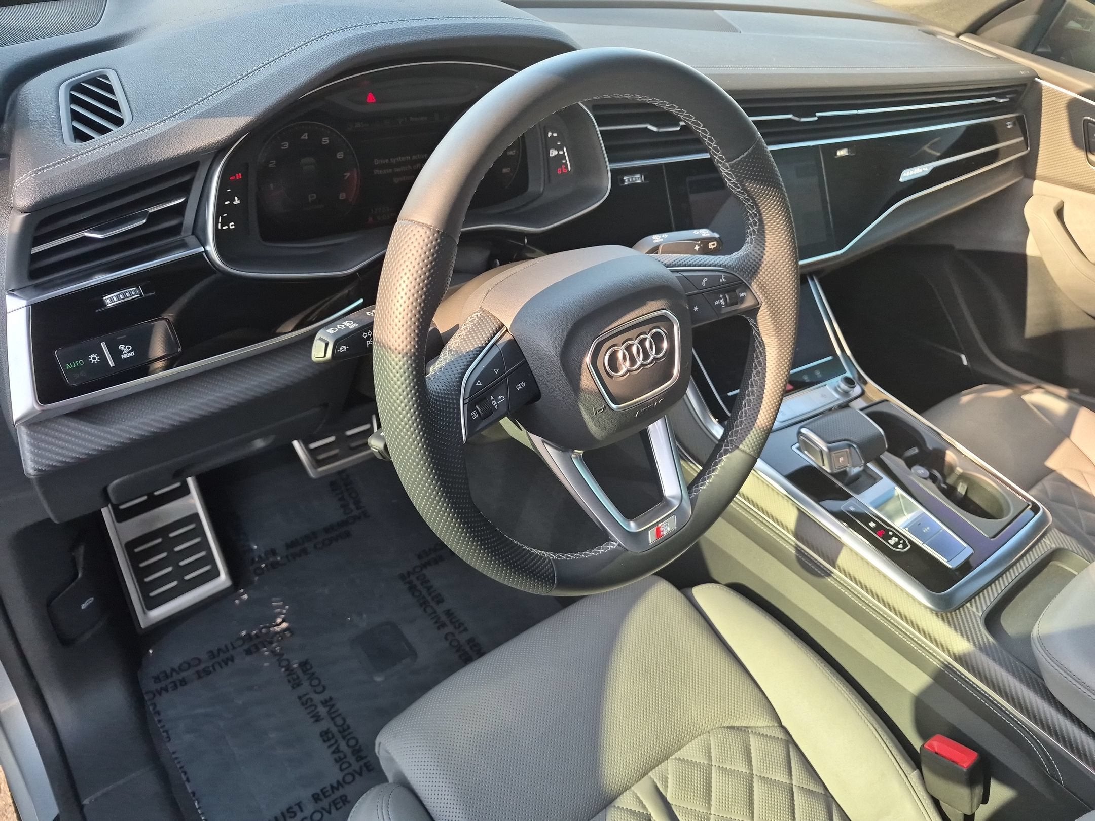 2024 Audi SQ8 Premium Plus