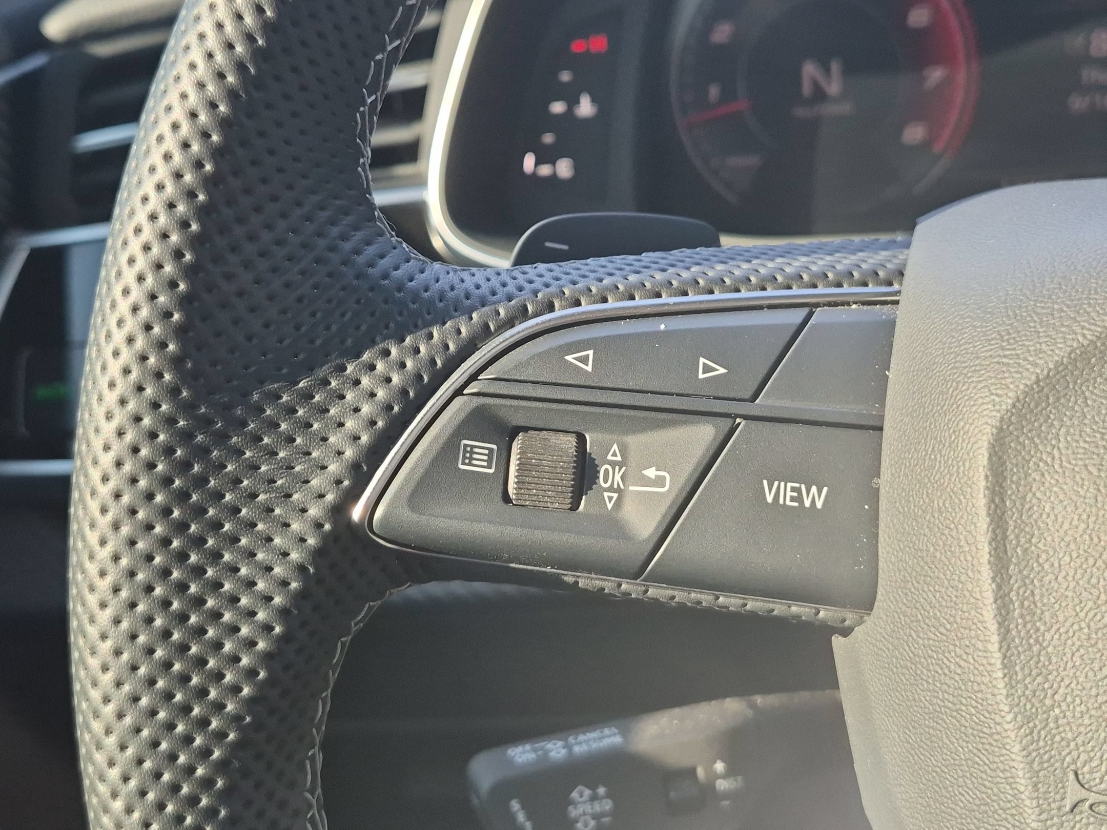 2024 Audi SQ8 Premium Plus