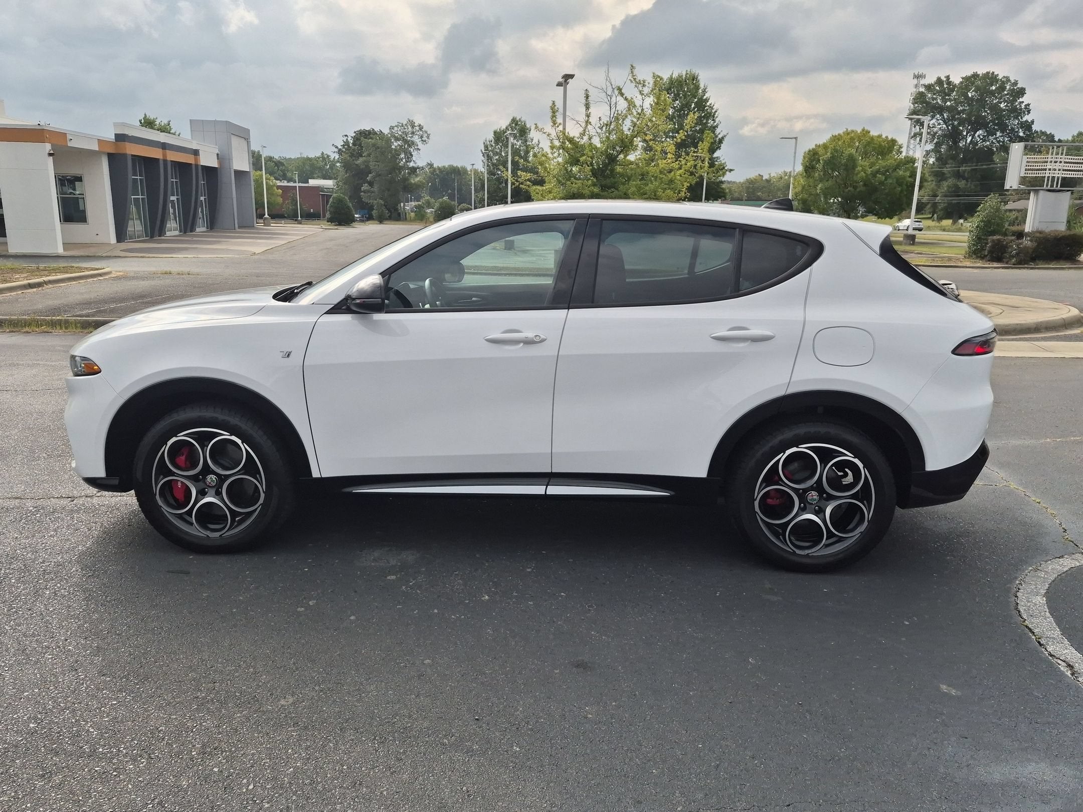 2024 Alfa Romeo Tonale Ti