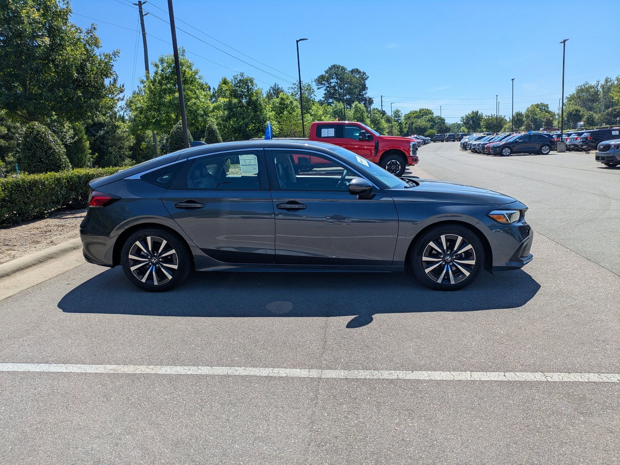 2024 Honda Civic Hatchback EX-L