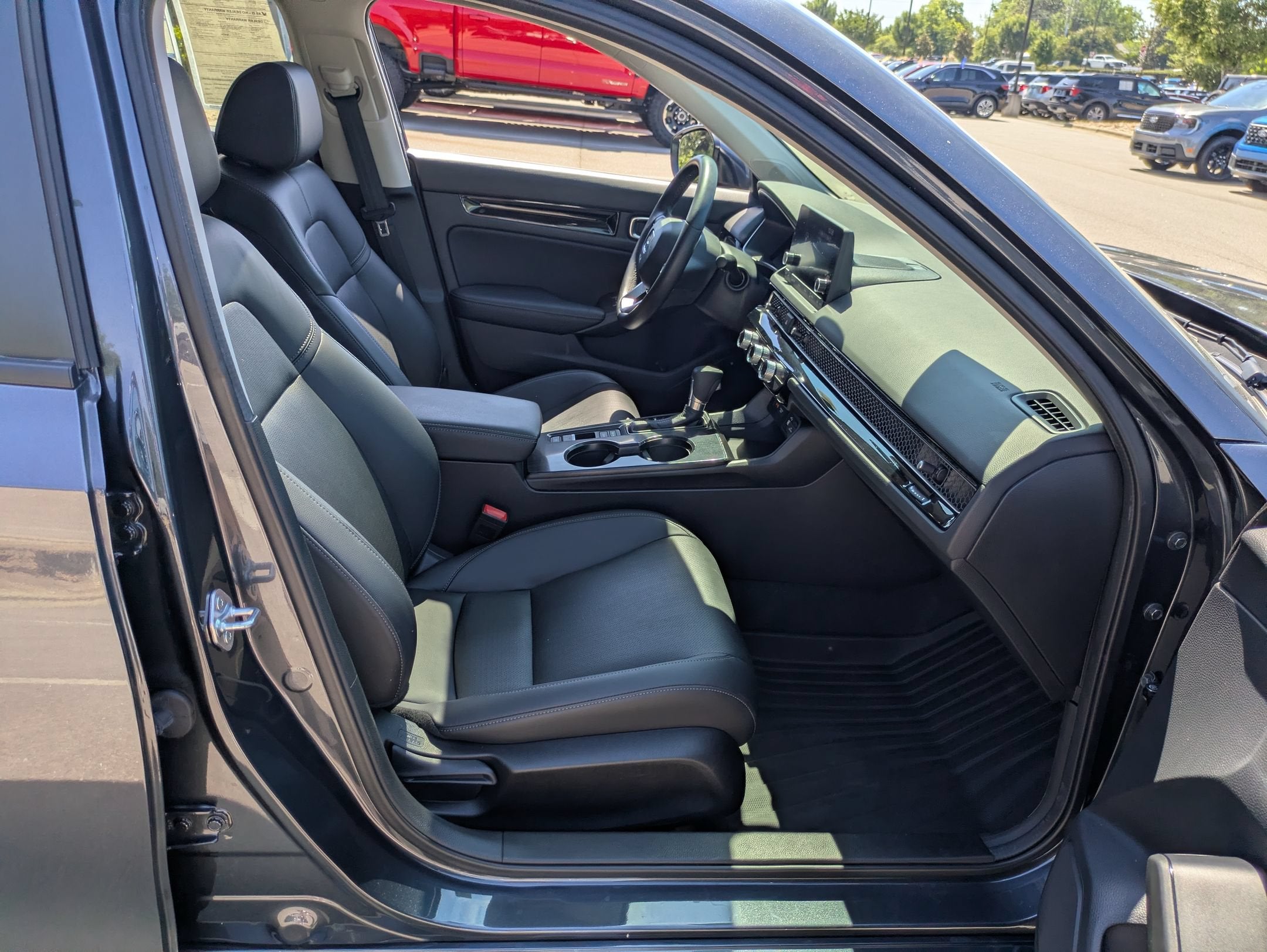 2024 Honda Civic Hatchback EX-L