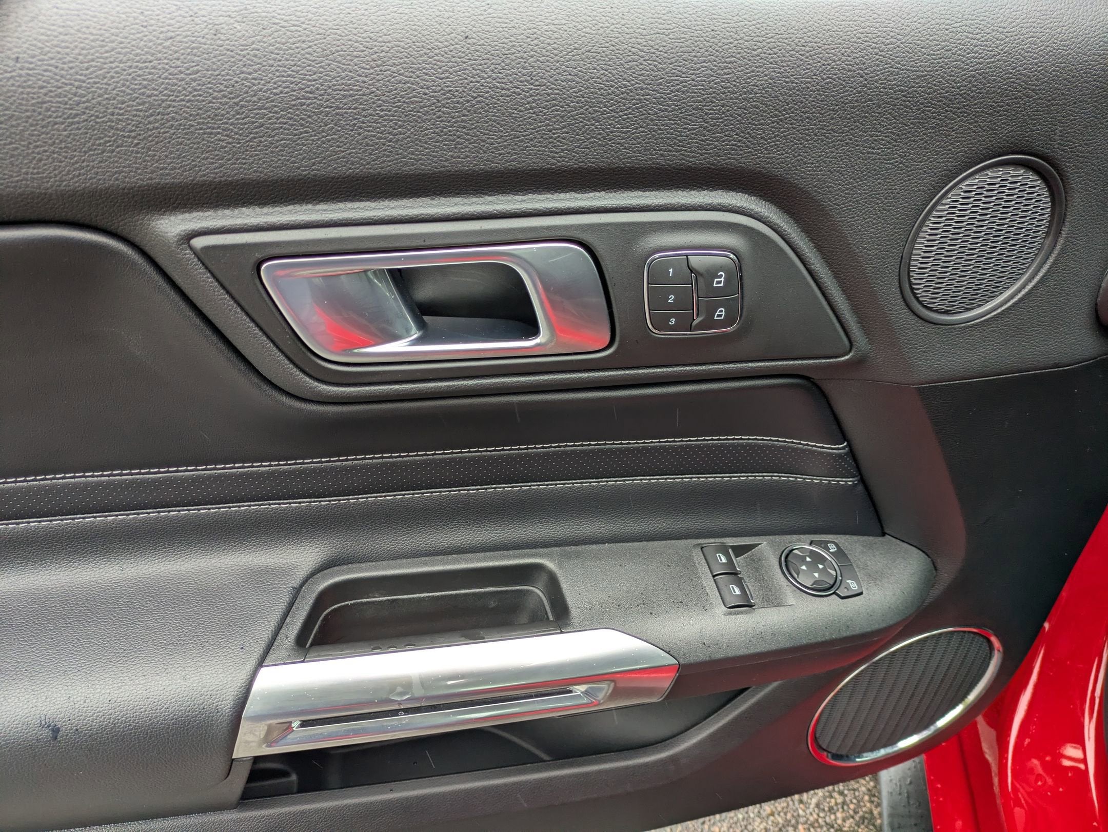 2022 Ford Mustang Mach 1