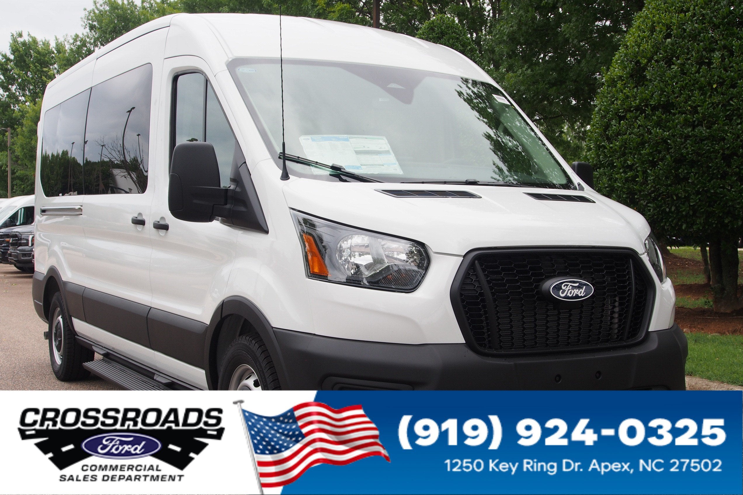 2026 Ford Transit Passenger Wagon XL