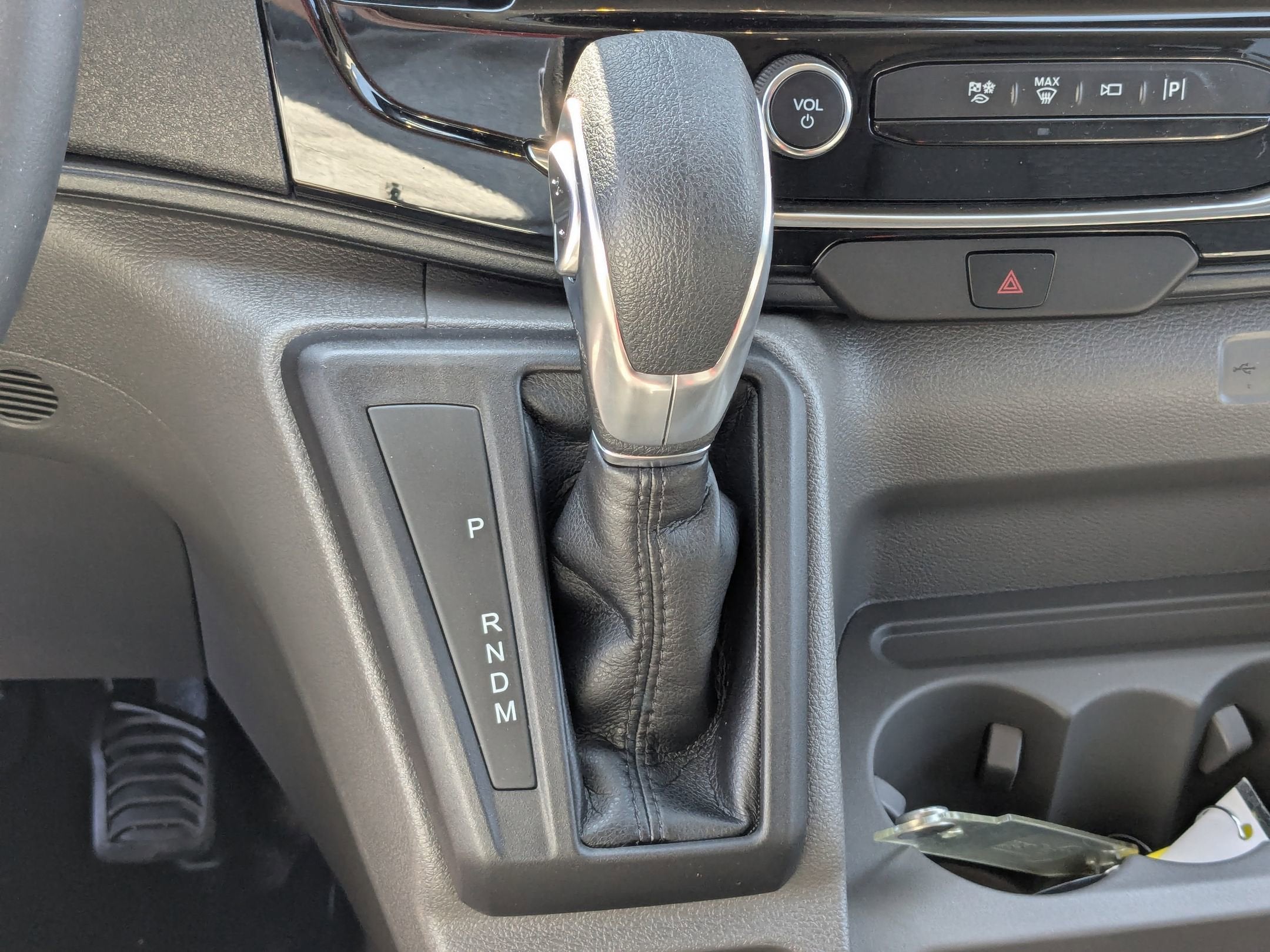 2026 Ford Transit Passenger Wagon XLT