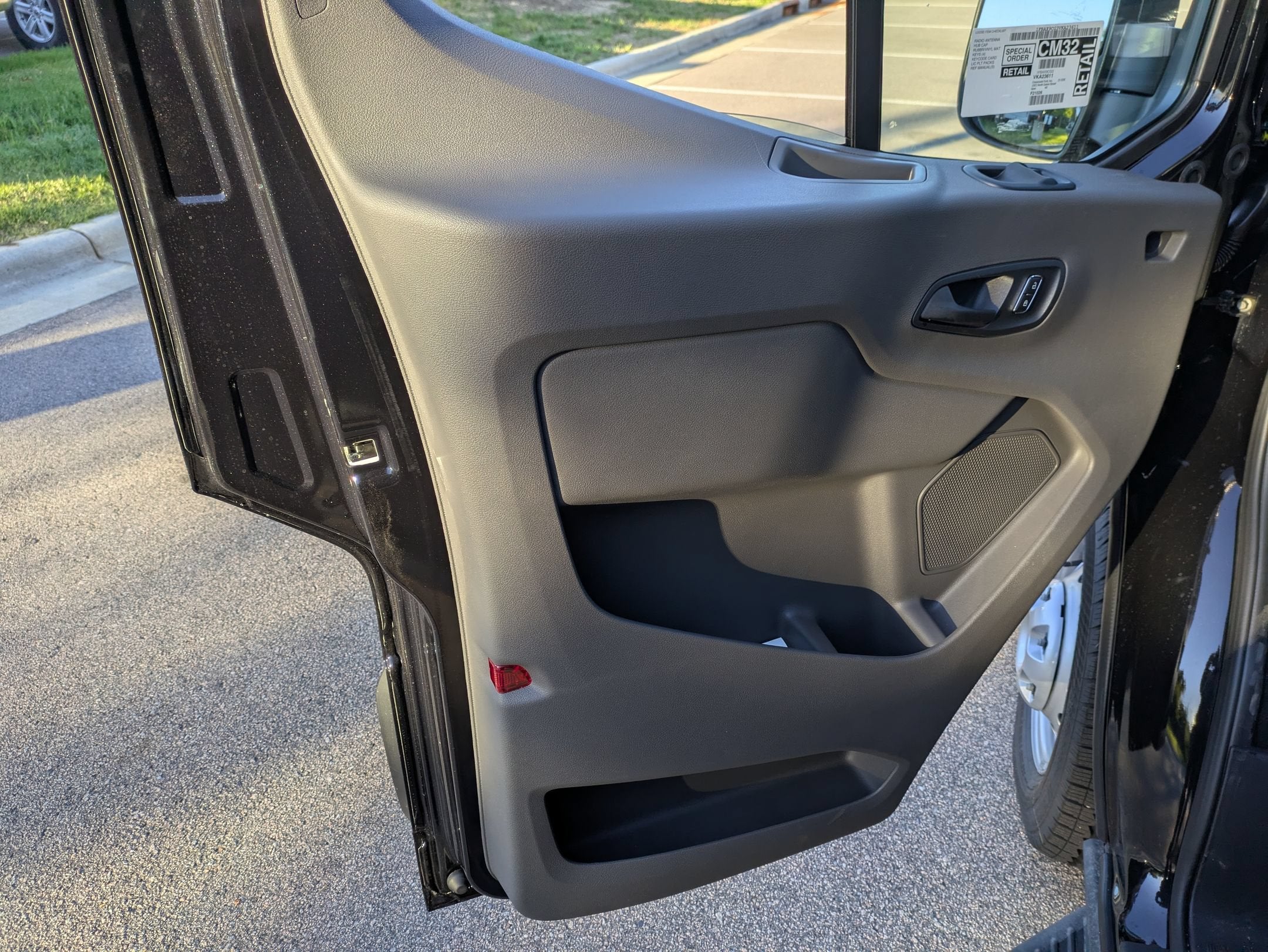 2027 Ford Transit Passenger Wagon XLT