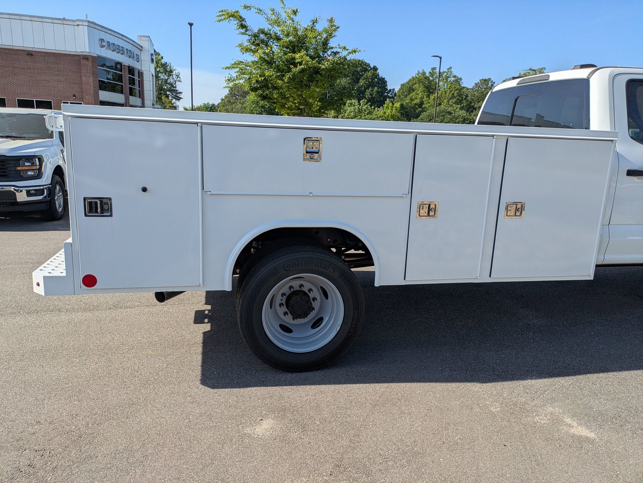2026 Ford Super Duty F-550 DRW XL