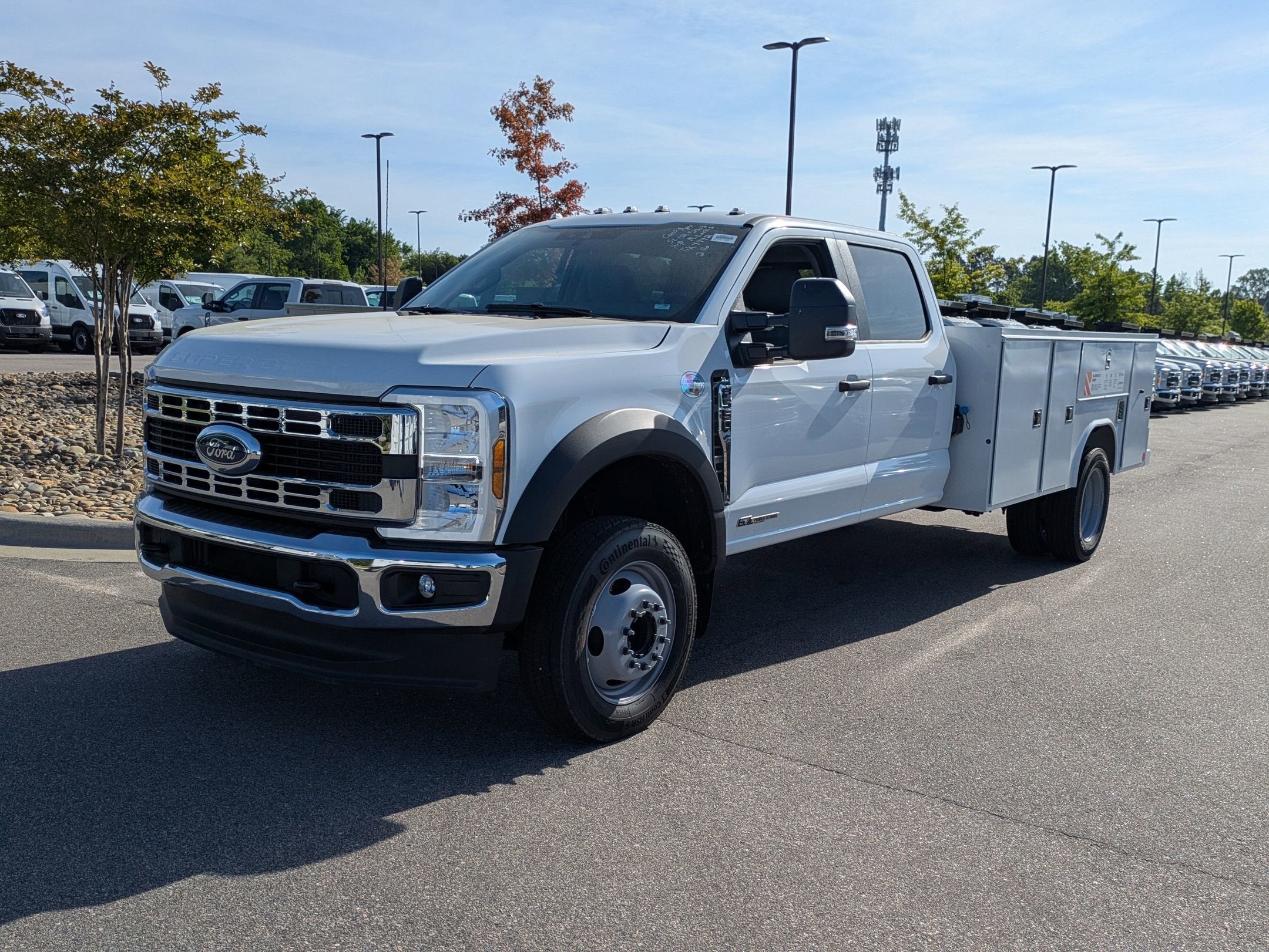 2026 Ford Super Duty F-550 DRW XL