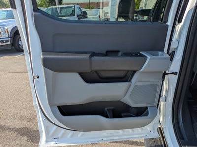 2026 Ford Super Duty F-550 DRW XL
