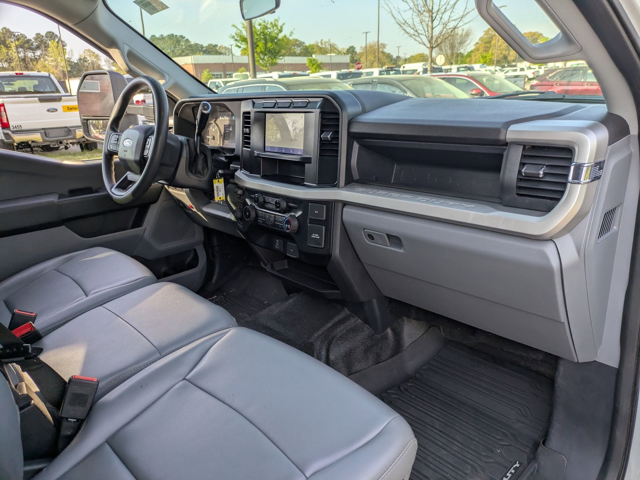 2024 Ford Super Duty F-550 DRW XL