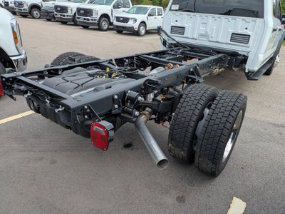 2026 Ford Super Duty F-550 DRW XL