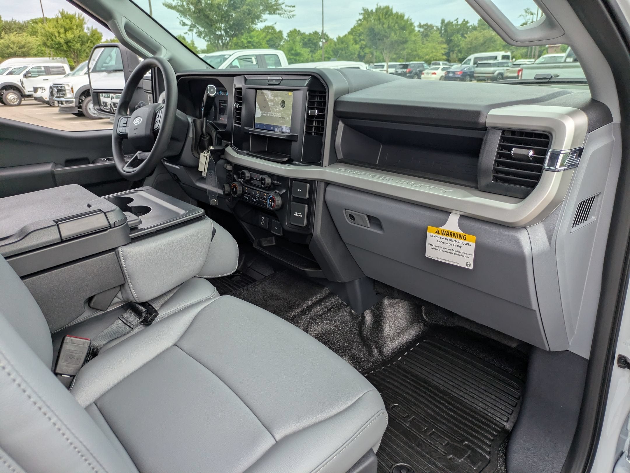 2026 Ford Super Duty F-550 DRW XL