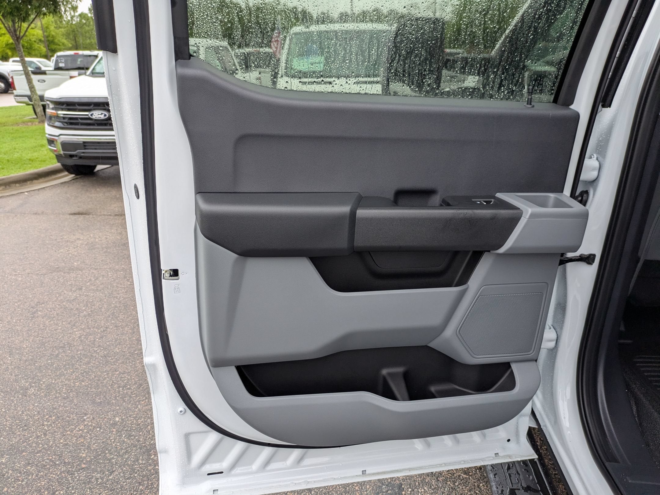 2026 Ford Super Duty F-550 DRW XL