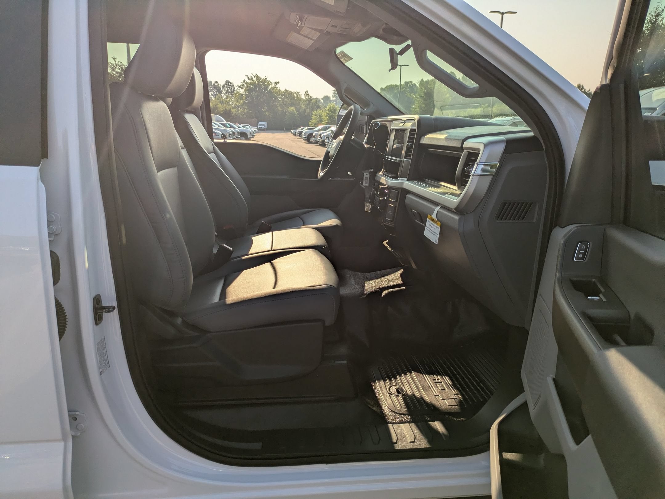 2026 Ford Super Duty F-550 DRW XL