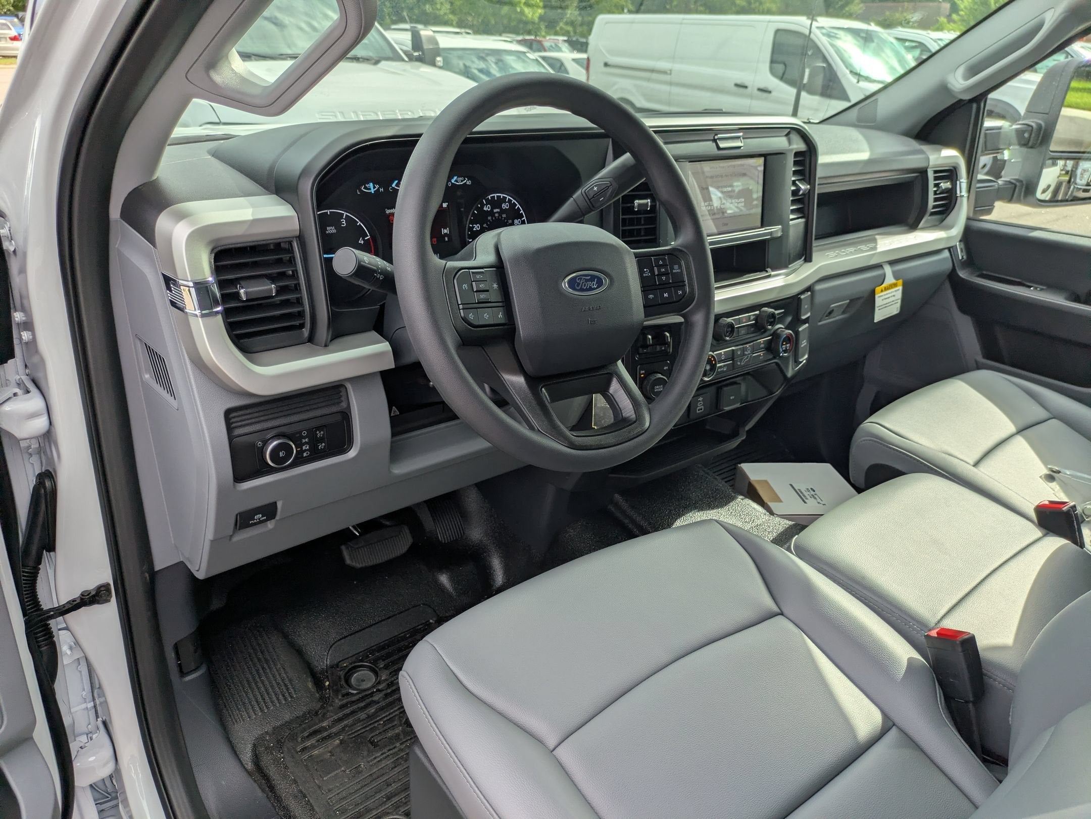 2026 Ford Super Duty F-550 DRW XL