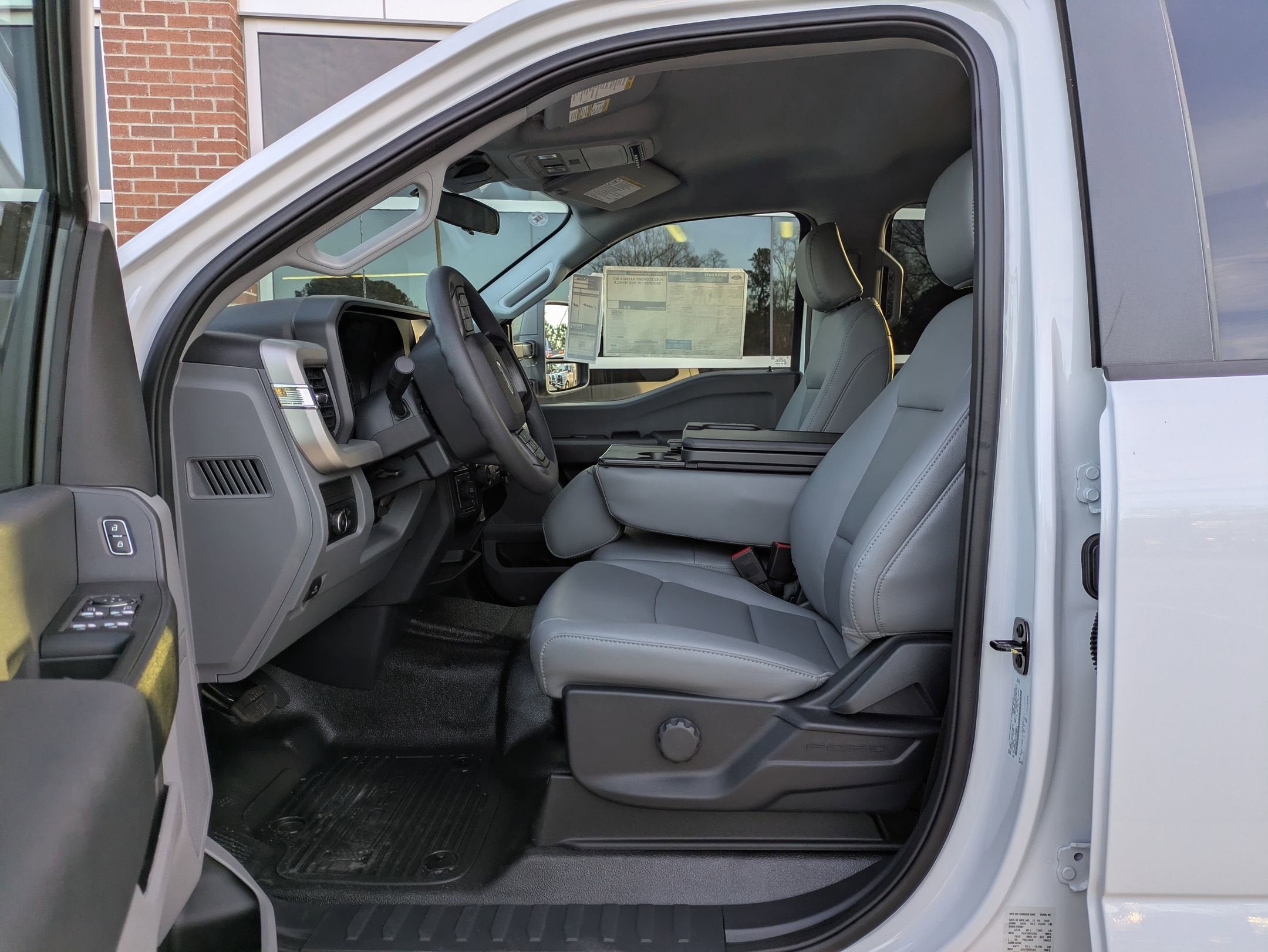 2026 Ford Super Duty F-550 DRW XL