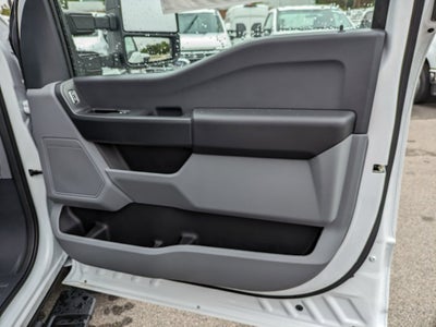 2025 Ford Super Duty F-550 DRW XL