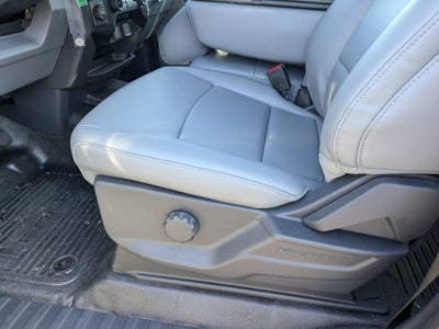 2026 Ford Super Duty F-550 DRW XL
