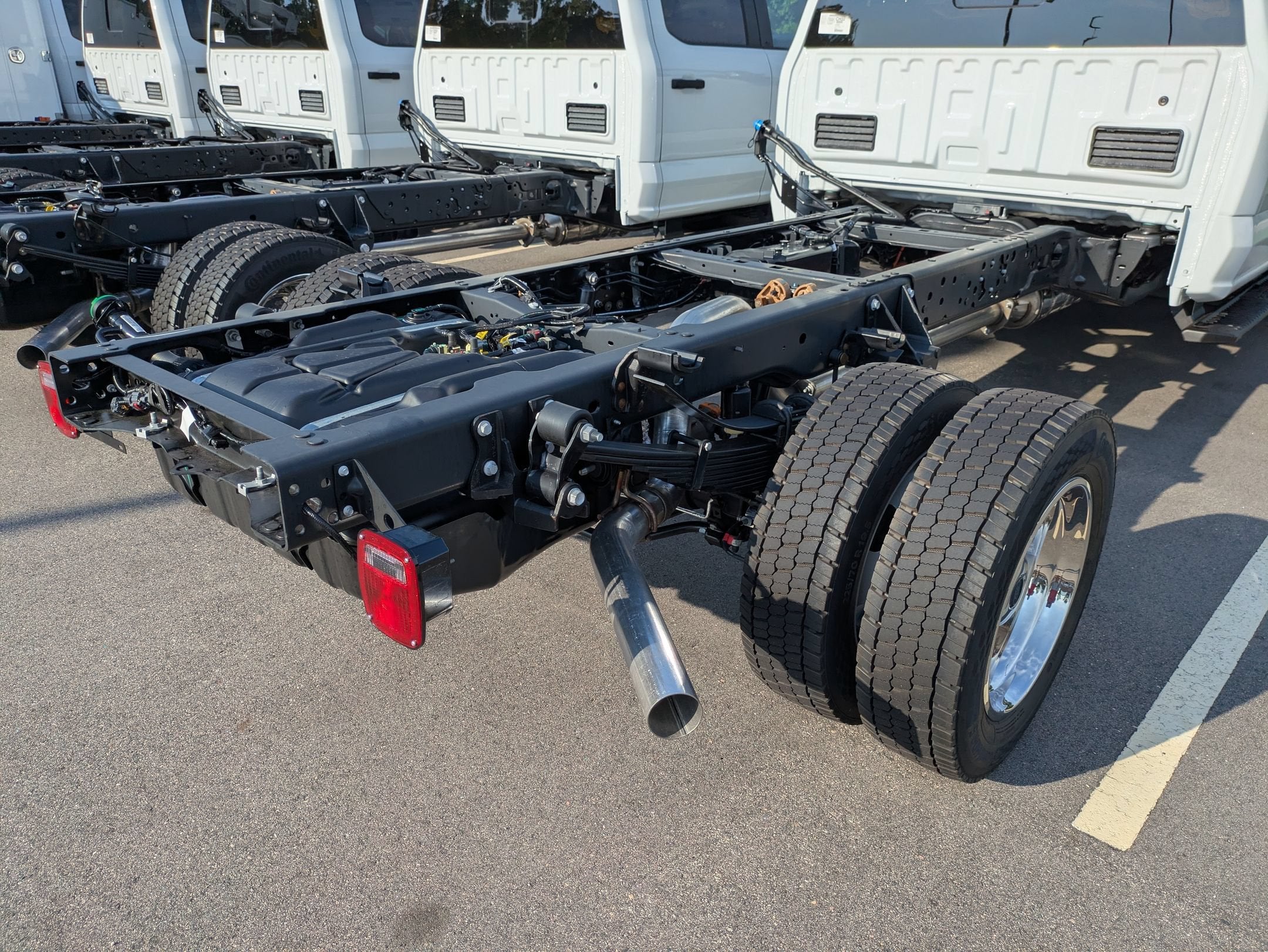 2026 Ford Super Duty F-550 DRW XL
