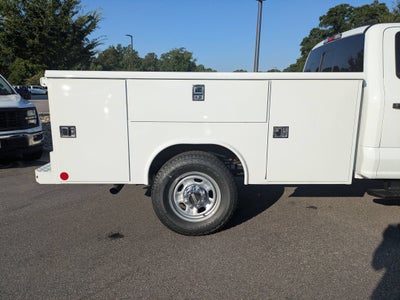 2026 Ford Super Duty F-350 SRW XL