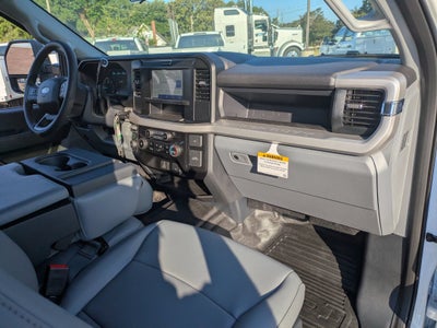 2026 Ford Super Duty F-350 SRW XL