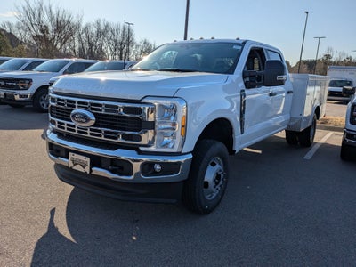 2026 Ford Super Duty F-350 DRW XL