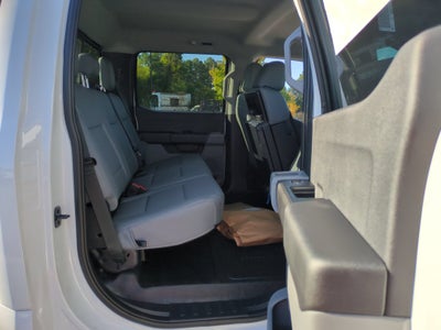 2027 Ford Super Duty F-350 DRW XL