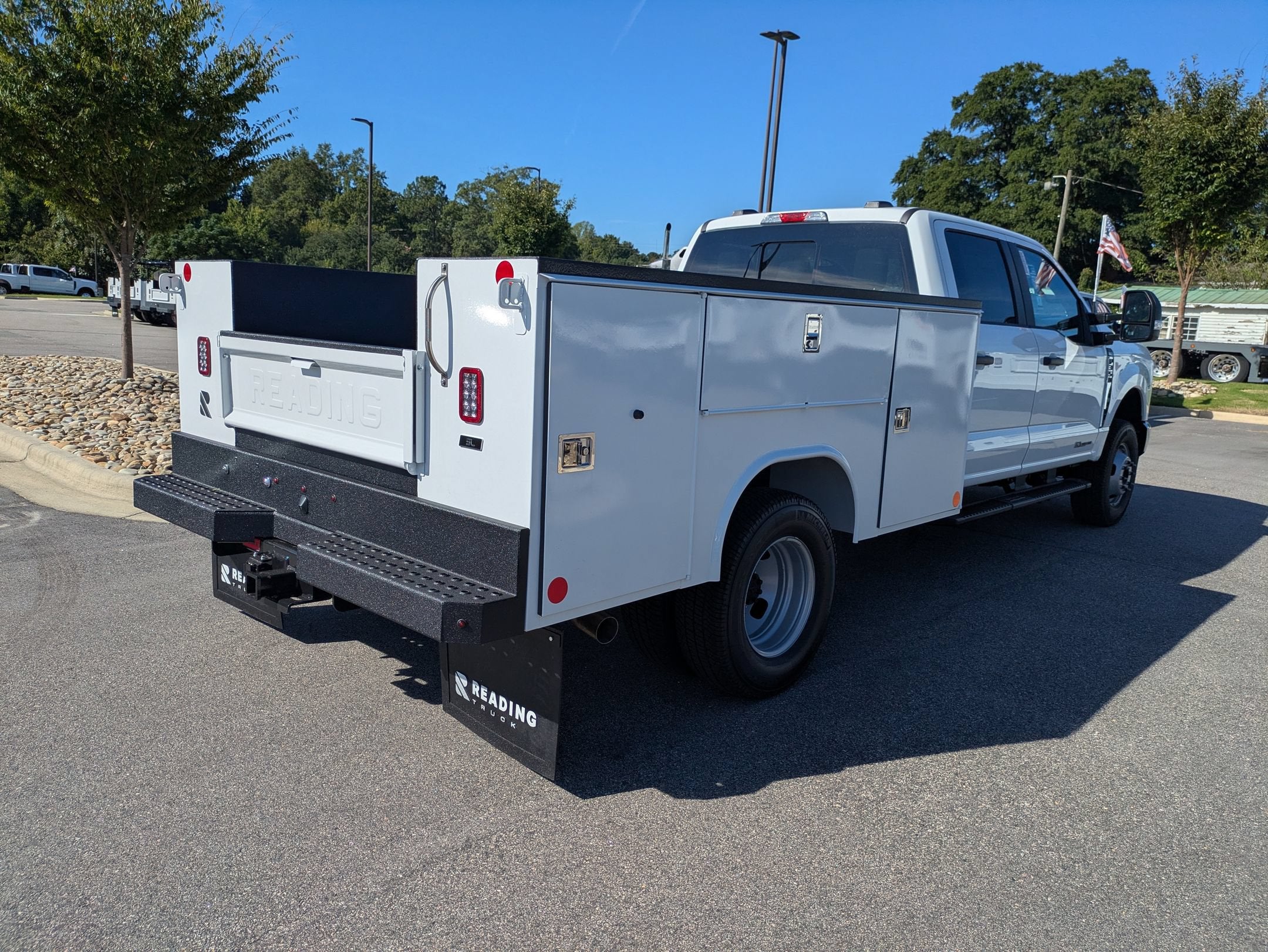 2026 Ford Super Duty F-350 DRW XL