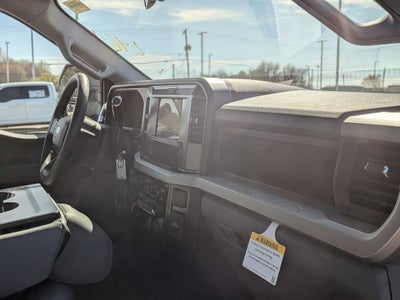 2026 Ford Super Duty F-350 DRW XL