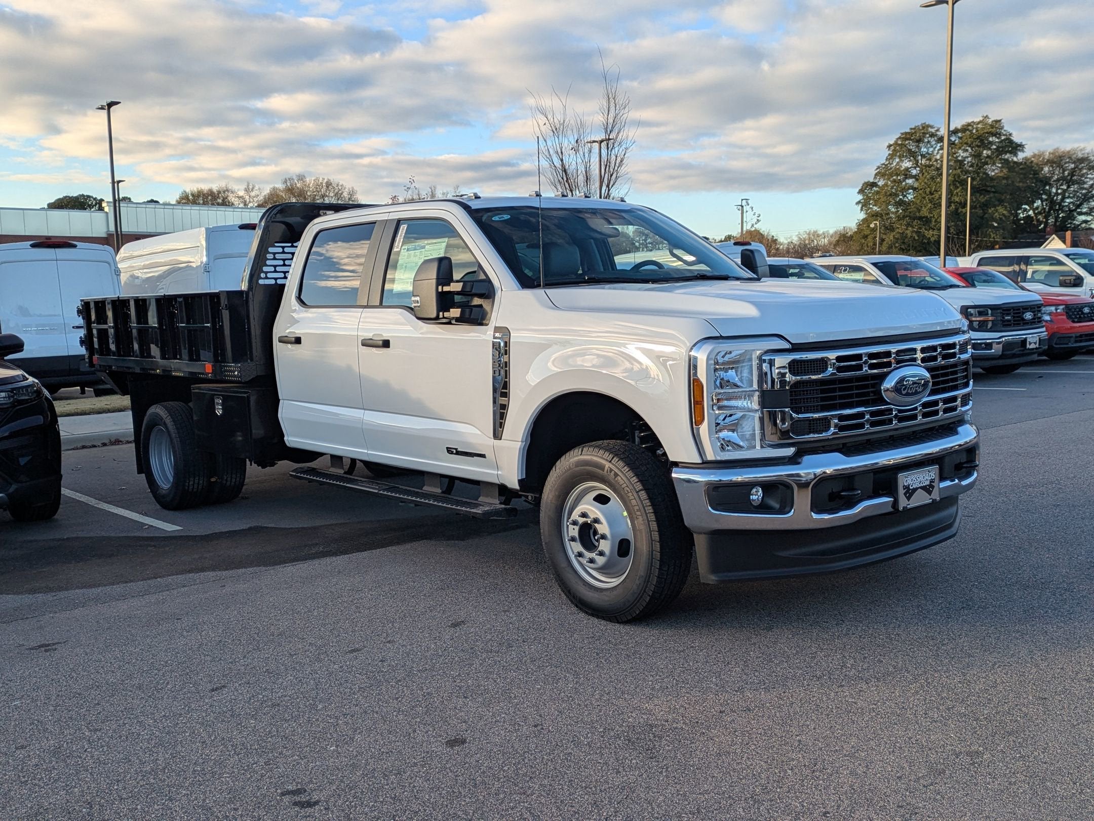 2026 Ford Super Duty F-350 DRW XL