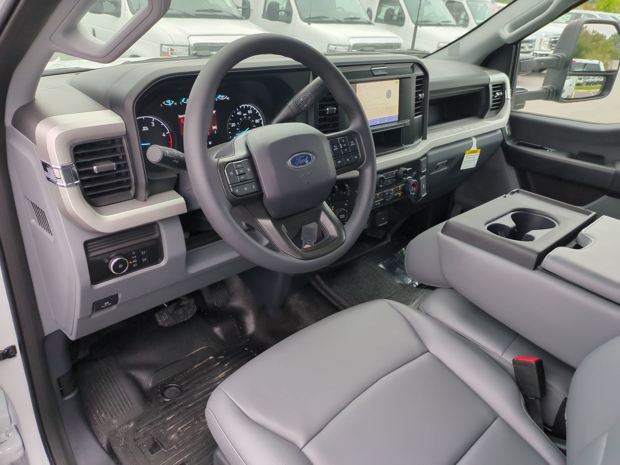 2026 Ford Super Duty F-350 DRW XL
