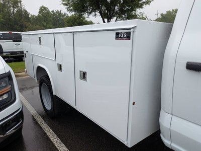 2026 Ford Super Duty F-450 DRW XL