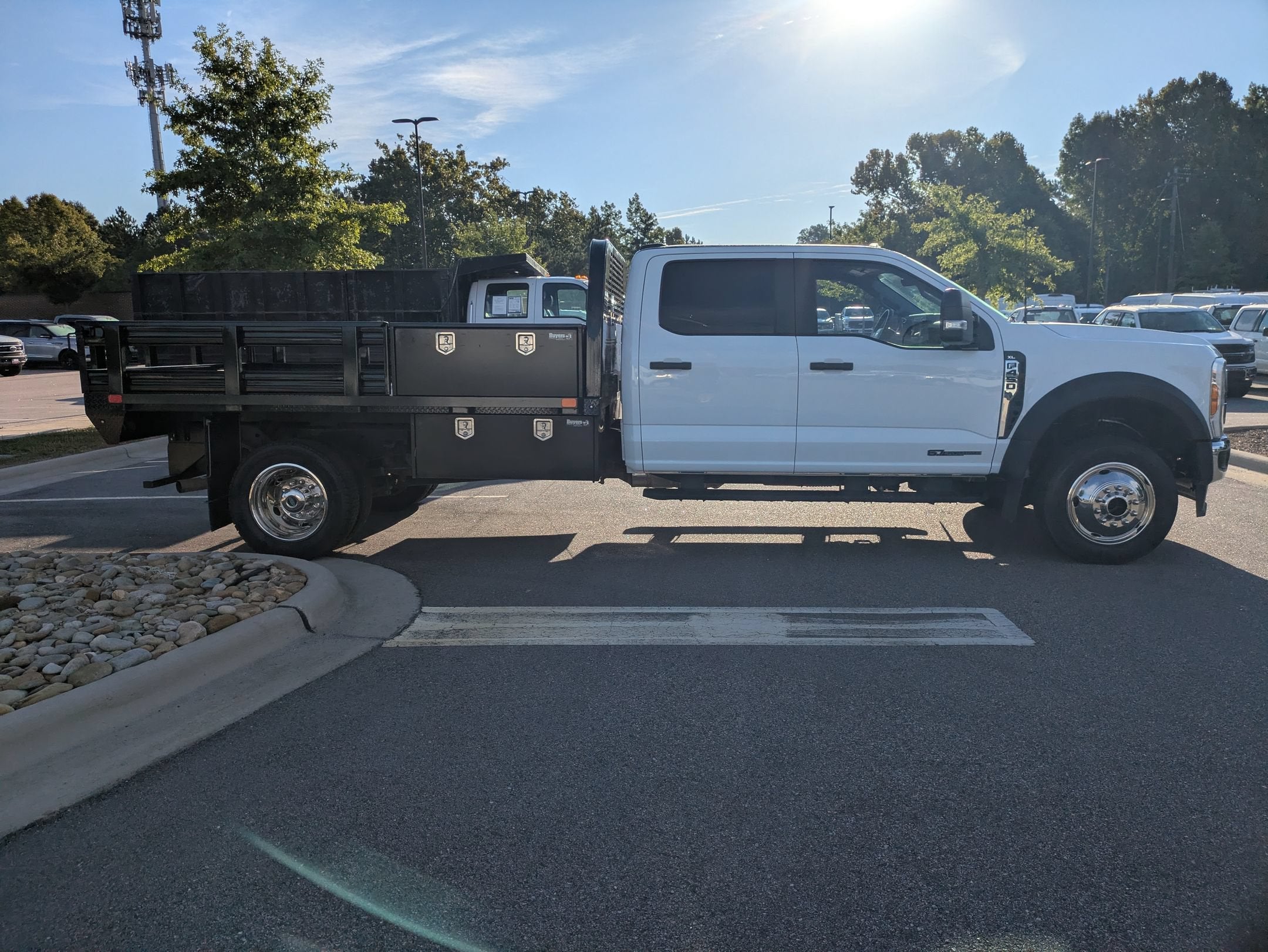 2024 Ford Super Duty F-450 DRW XL