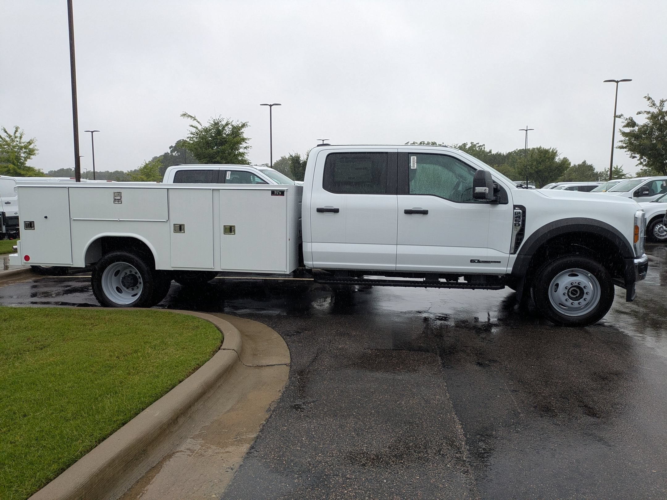 2026 Ford Super Duty F-450 DRW XL