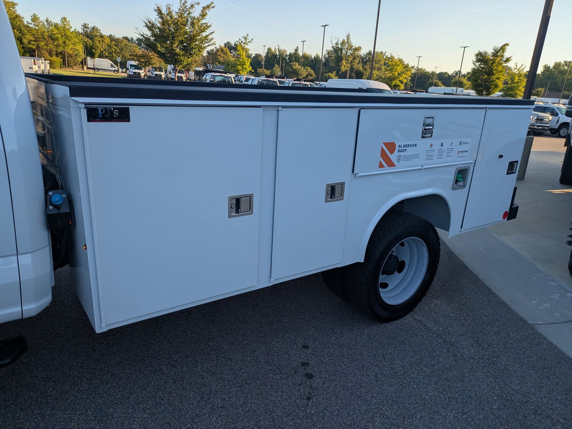 2026 Ford Super Duty F-450 DRW XL
