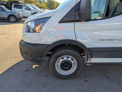 2025 Ford Transit Cutaway Base