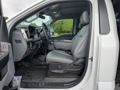 2026 Ford Super Duty F-550 DRW XL