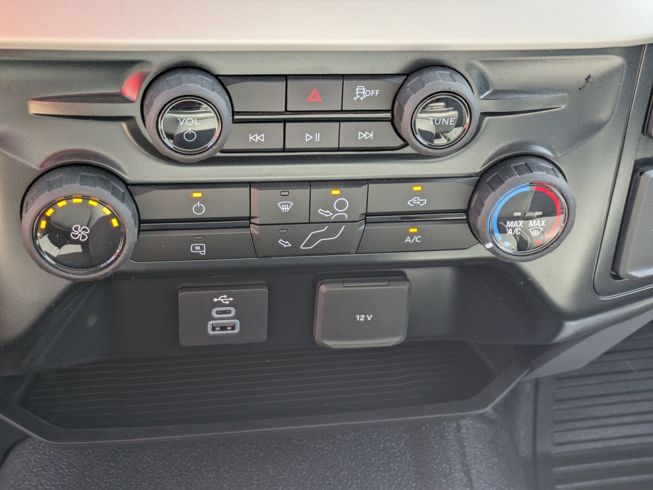 2026 Ford Super Duty F-550 DRW XL