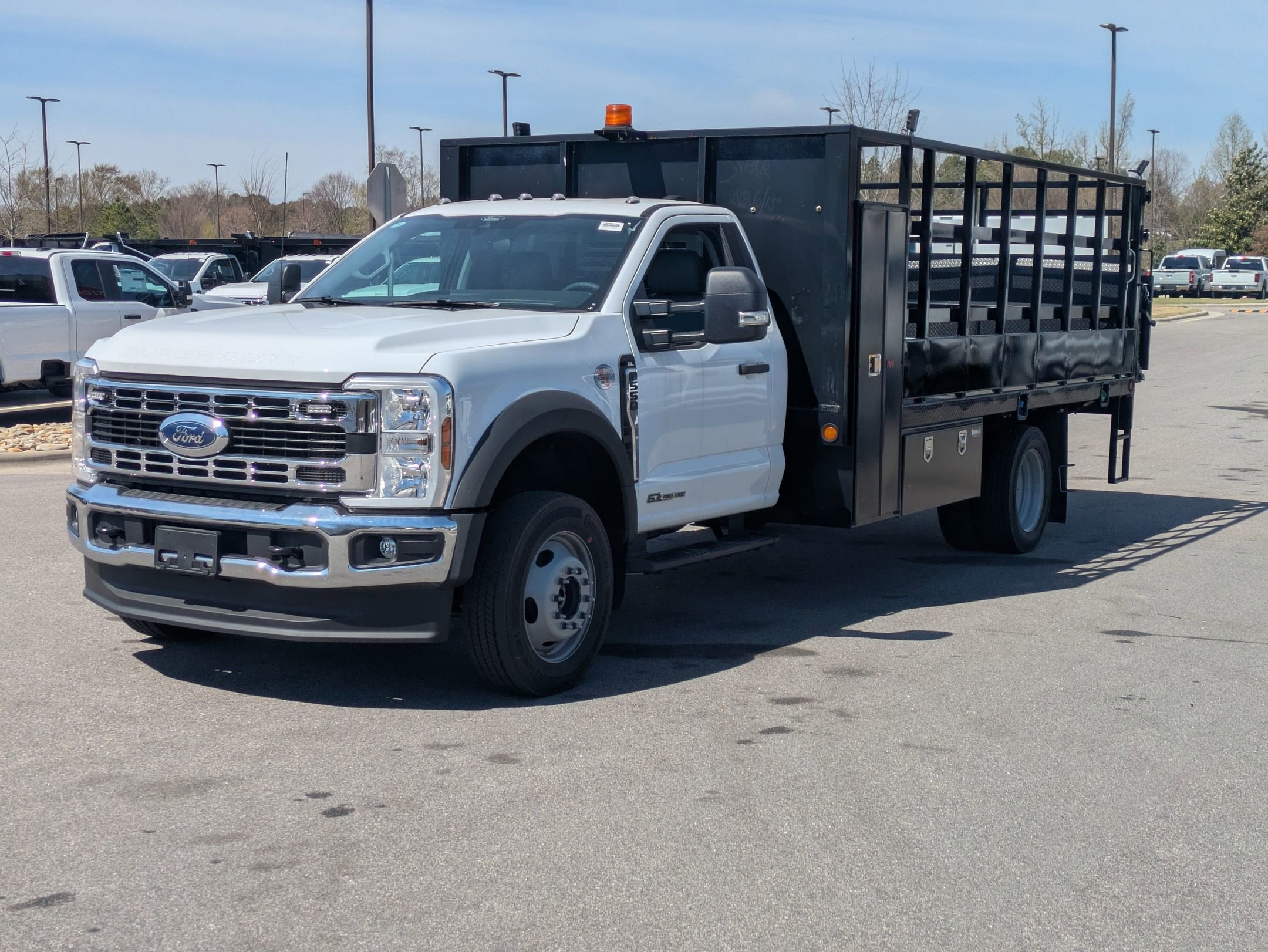 2026 Ford Super Duty F-550 DRW XL