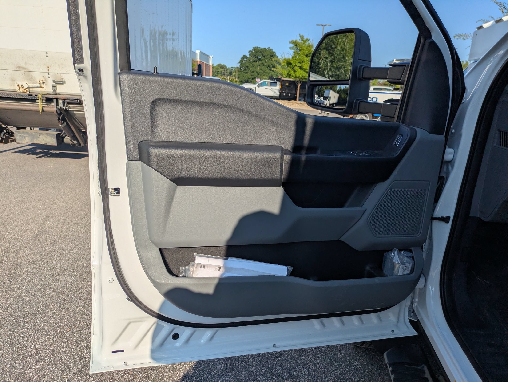 2026 Ford Super Duty F-550 DRW XL