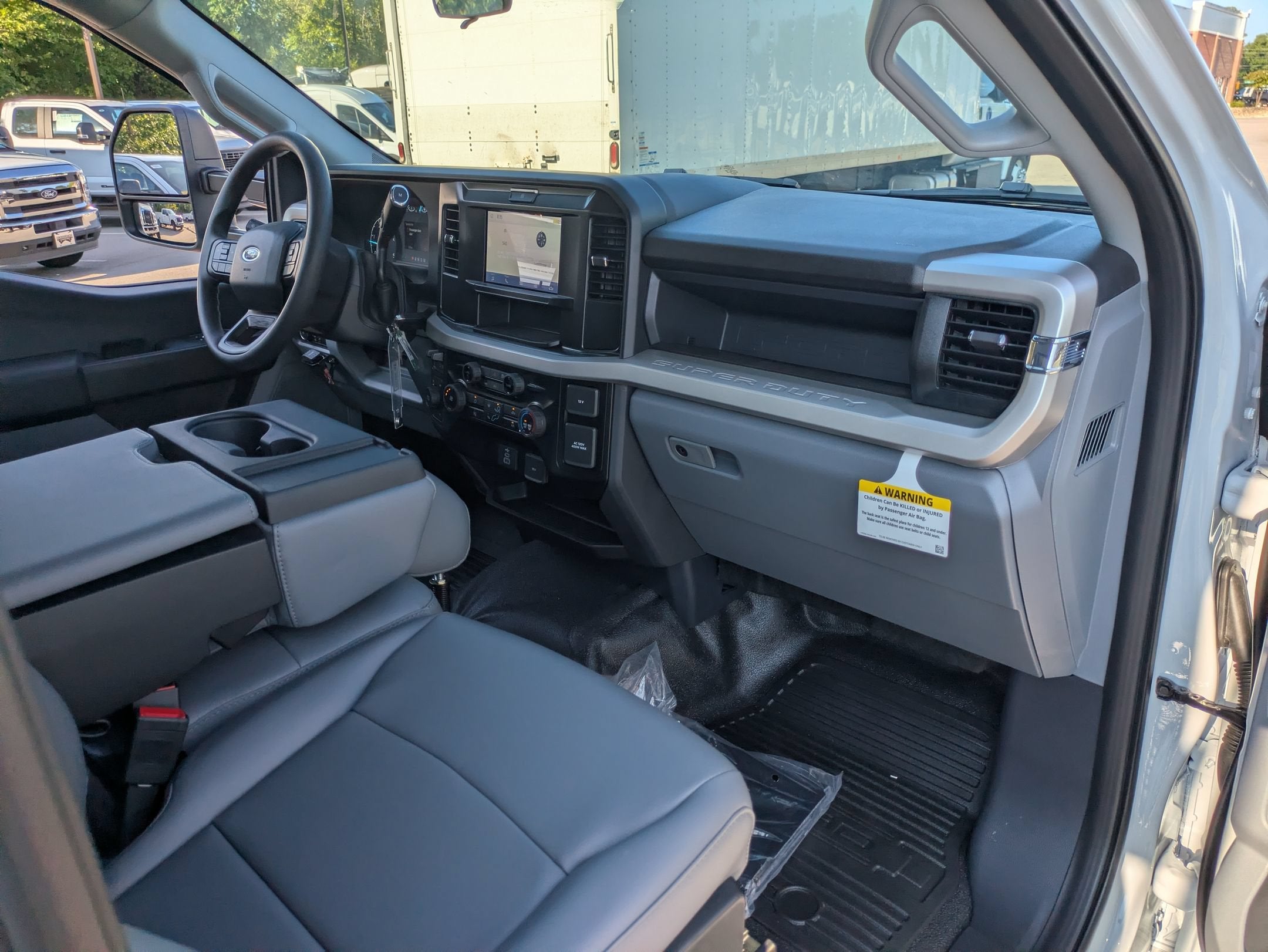 2026 Ford Super Duty F-550 DRW XL