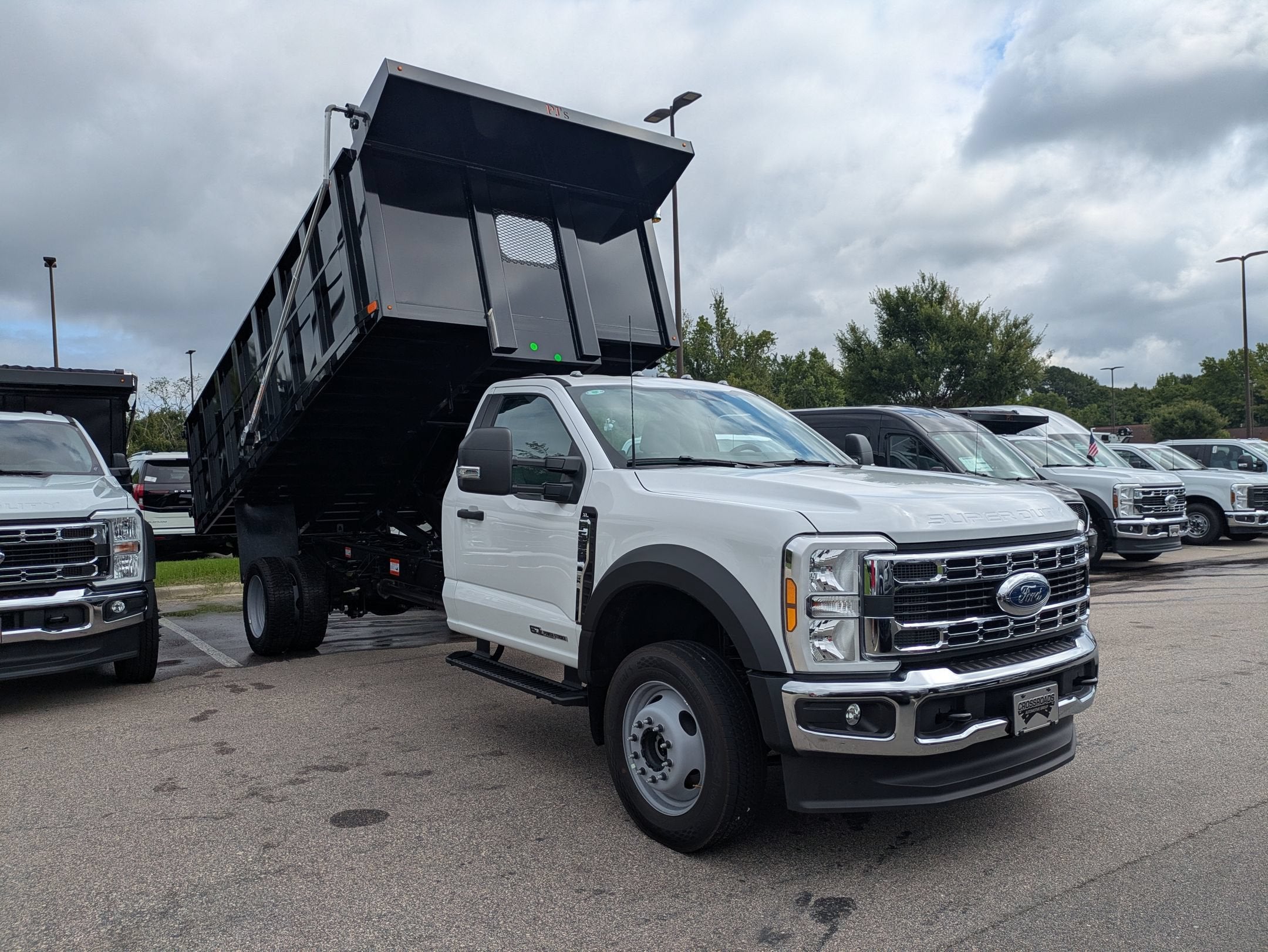2026 Ford Super Duty F-550 DRW XL