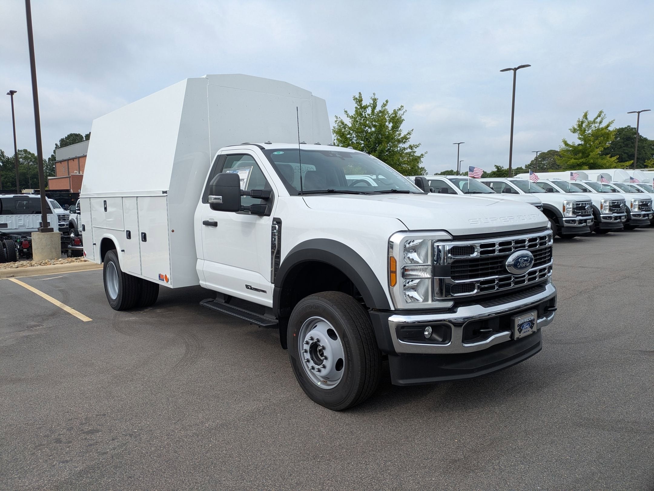 2026 Ford Super Duty F-600 DRW XL
