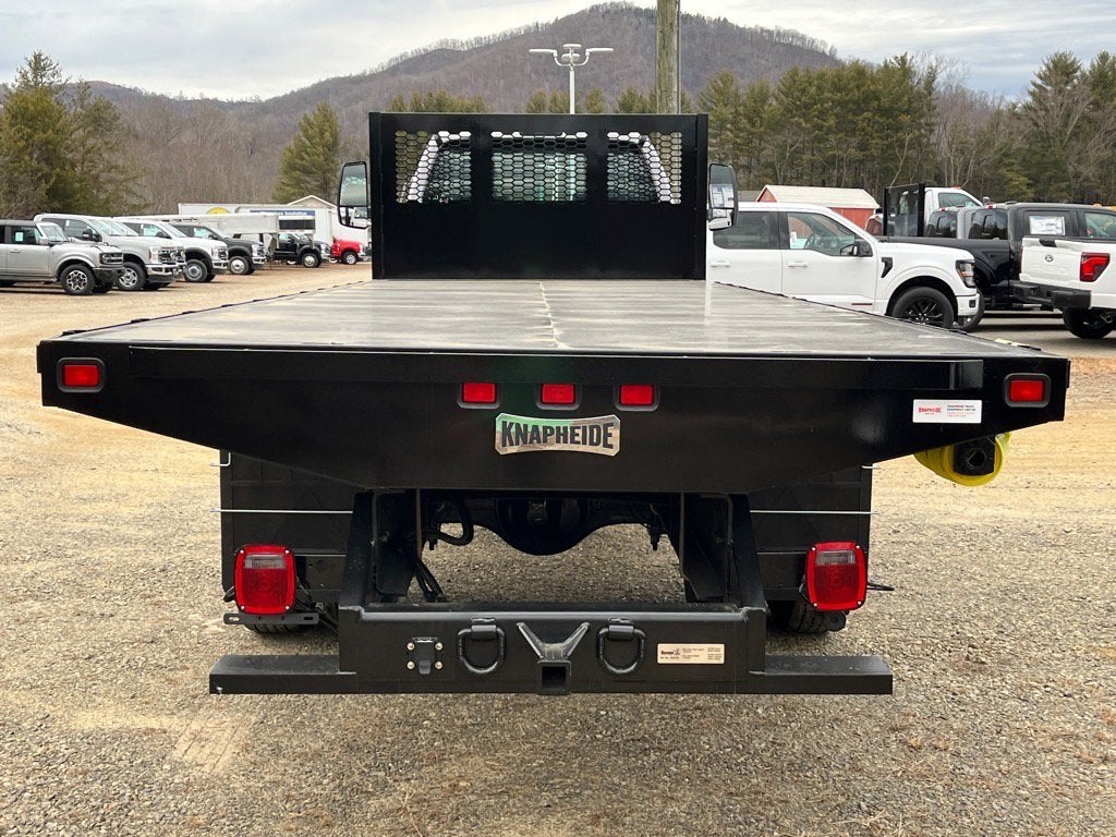 2025 Ford F-650SD Base