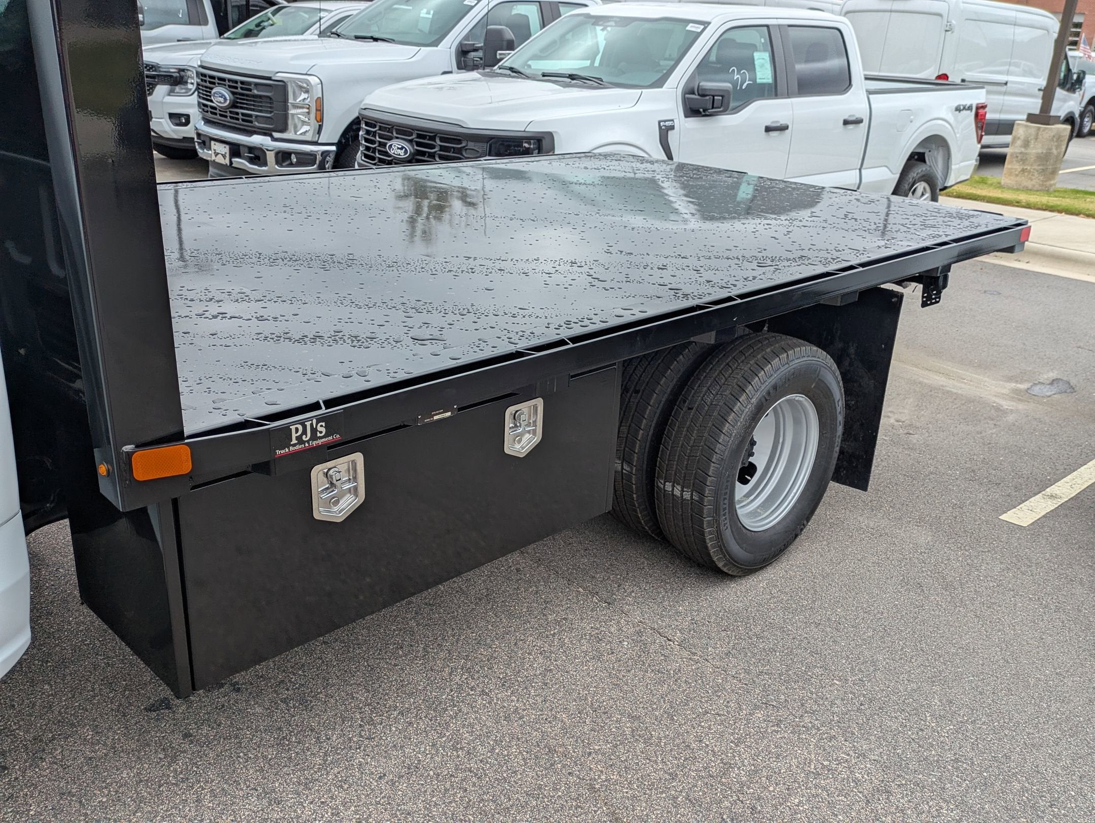 2026 Ford Super Duty F-350 DRW XL