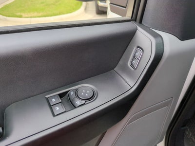 2027 Ford Super Duty F-350 DRW XL