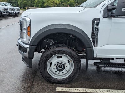 2025 Ford Super Duty F-550 DRW XL