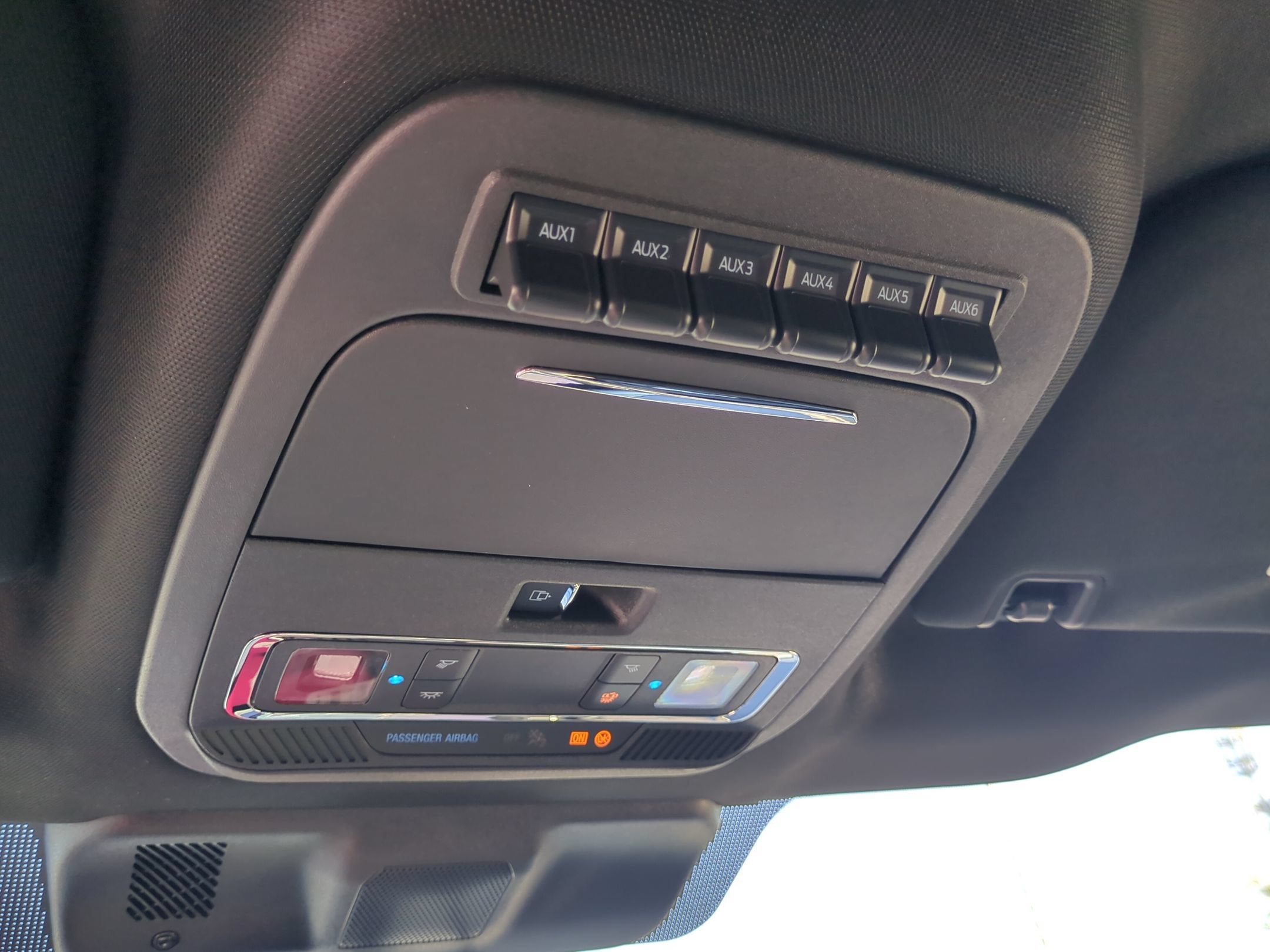 2027 Ford Super Duty F-550 DRW Platinum