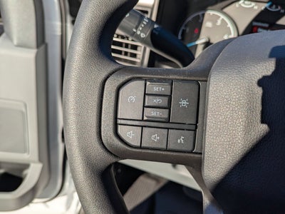 2027 Ford Super Duty F-550 DRW XL