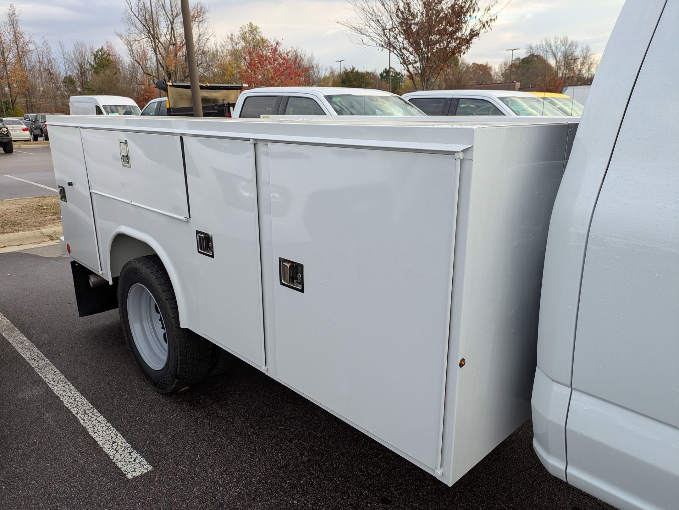 2026 Ford Super Duty F-550 DRW XL