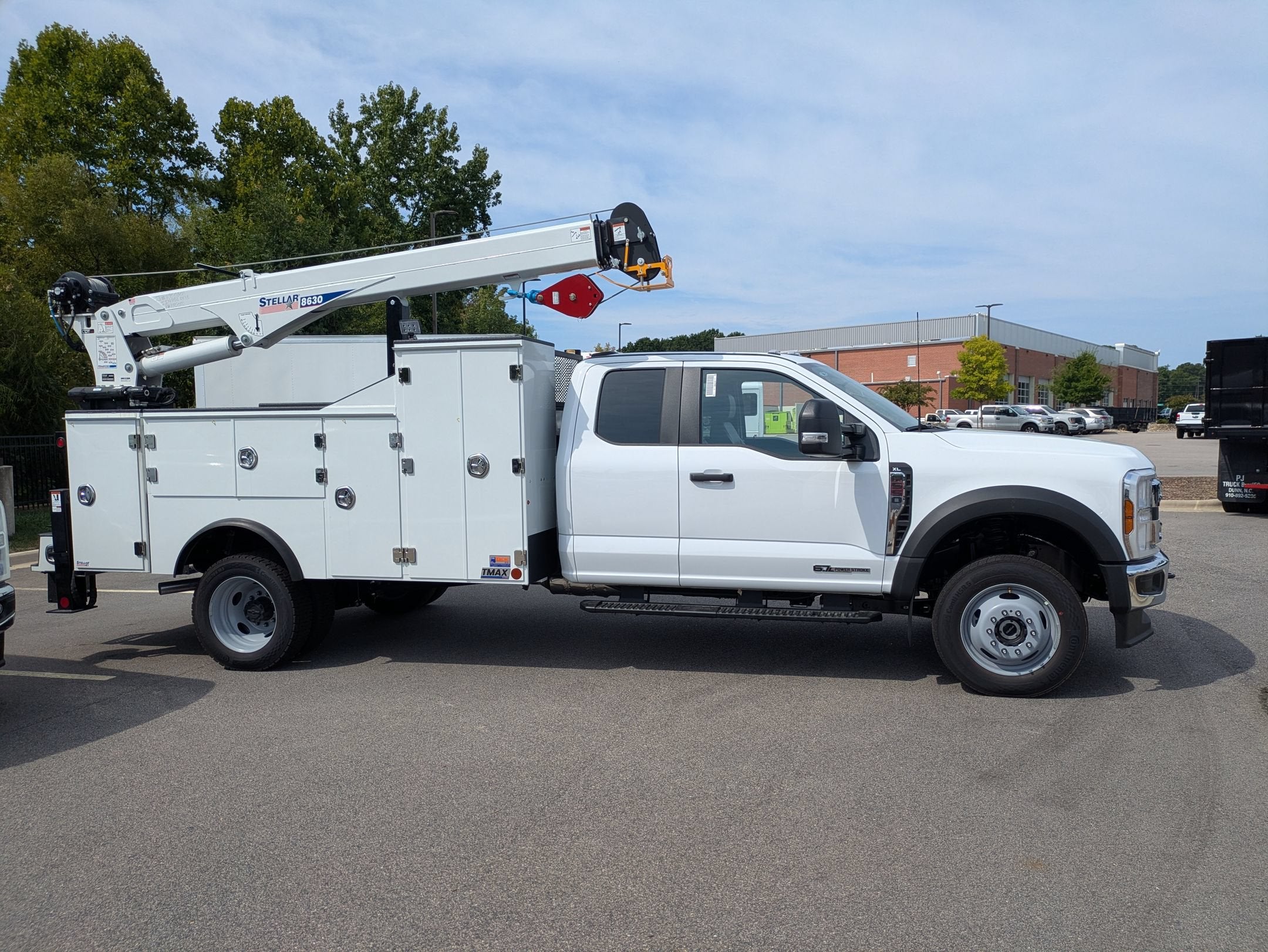 2026 Ford Super Duty F-550 DRW XL